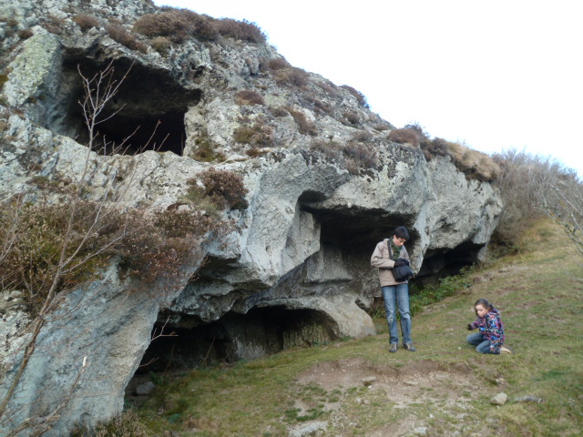 Parc des volcans - Grotte du Grand Sarcoui (2)